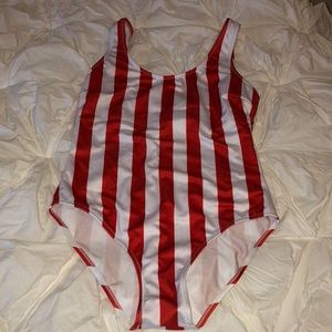 Bathing suit